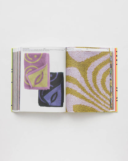 HOLD EVERYTHING: 15 YEARS OF BAGGU - US 6679